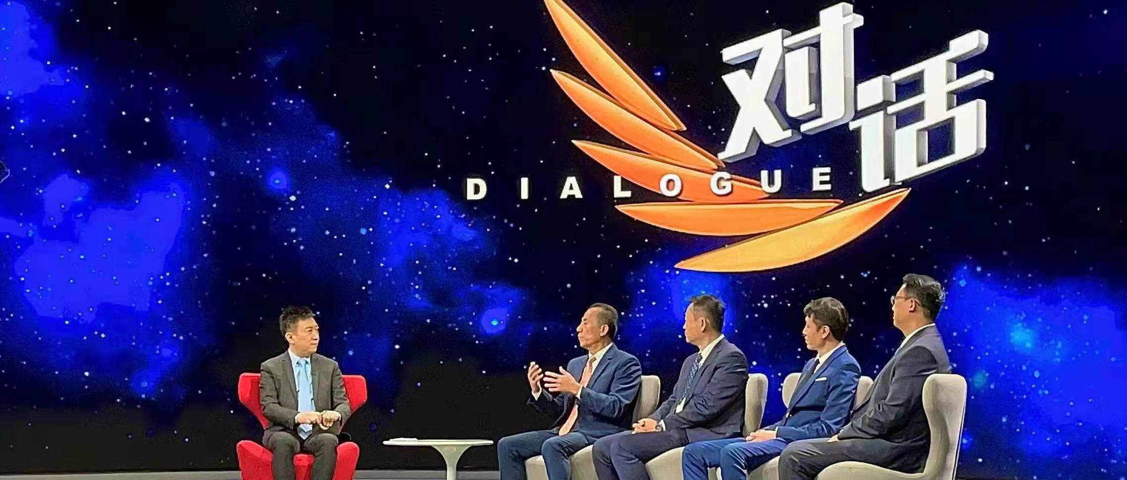 尊龙凯时董事长李建全做客央视《对话》：用立异赢未来